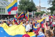 Migrantes en Cúcuta marcharon a favor de la posesión de Edmundo González en Venezuela