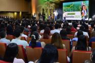 Estudiantes en el auditorio de la Unab