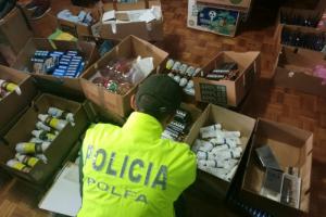 El operativo fue realizado en el  centro comercial La Sabana