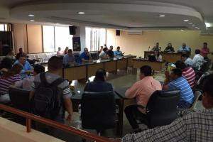De los 18 concejales, 9 están en ejercicio de sus funciones.