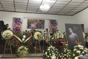 Homenaje póstumo 