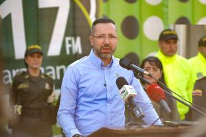 Jaime Andrés Beltrán, alcalde de Bucaramanga, insistió en los inconvenientes por el paro.
