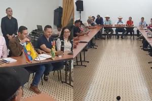 Gobierno Nacional no hizo presencia con funcionarios calificados