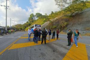 Control migratorio en la entrada a Bucaramanga