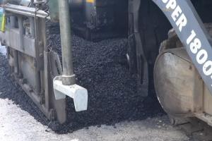 Pavimentación en la vía Curos - Málaga (Santander)