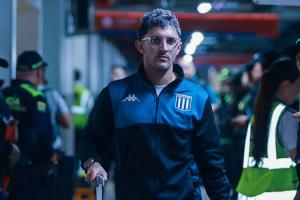 Jugadores de Racing Club llegando a Bucaramanga
