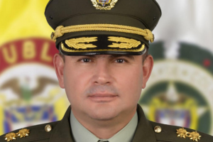 El general William Quintero ha recibido 197 felicitaciones y 66 condecoraciones, medallas y distintivos en reconocimiento a su labor.