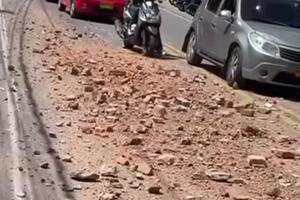 Escombros en vía de Ocaña, Norte de Santander