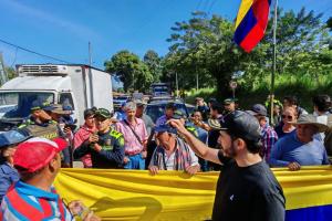 Protesta de campesinos en Piedecuesta