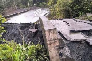 Cierre total en la vía Landázuri - Vélez