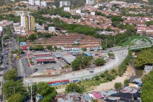 Nueva vía entregada en Girón