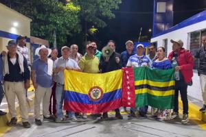 Se mantienen las talanqueras arriba de los peajes de Curos, Oiba y Curití