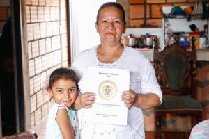 Entrega de casas en zonas rurales de Piedecuesta (Santander)