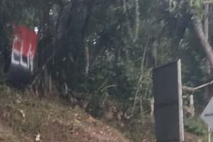 Bandera del ELN vista en la vía San Gil - Bucaramanga