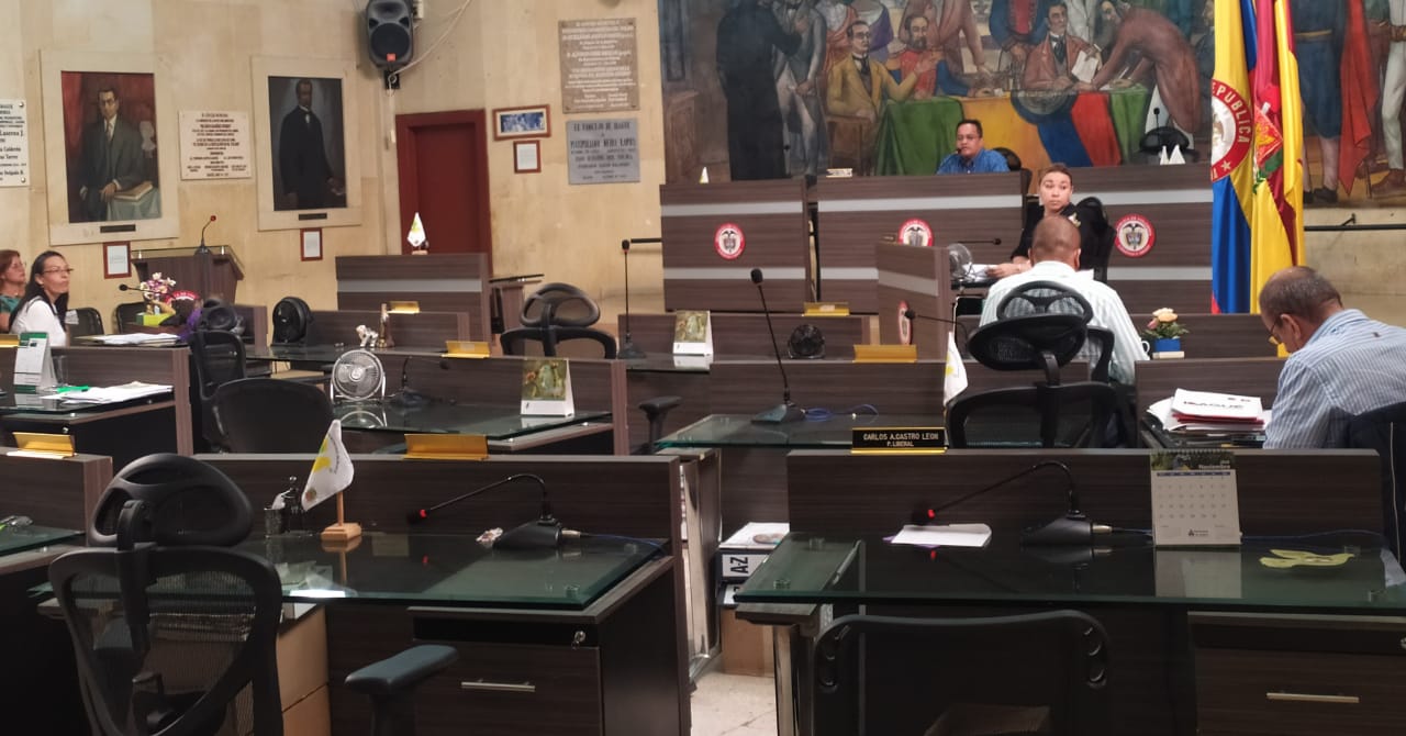 Hoy regresan concejales de Ibagué suspendidos por la Procuraduría - Alerta Tolima