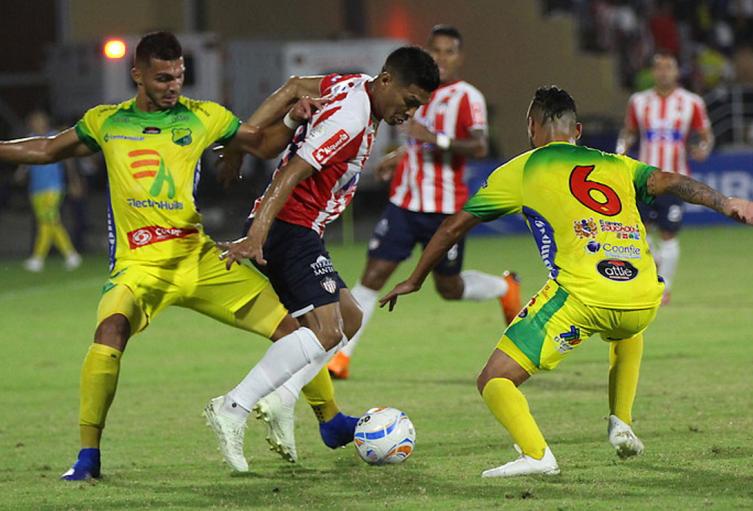 Junior, con su victoria ante Huila, es segundo en la tabla de posiciones de la Liga Águila
