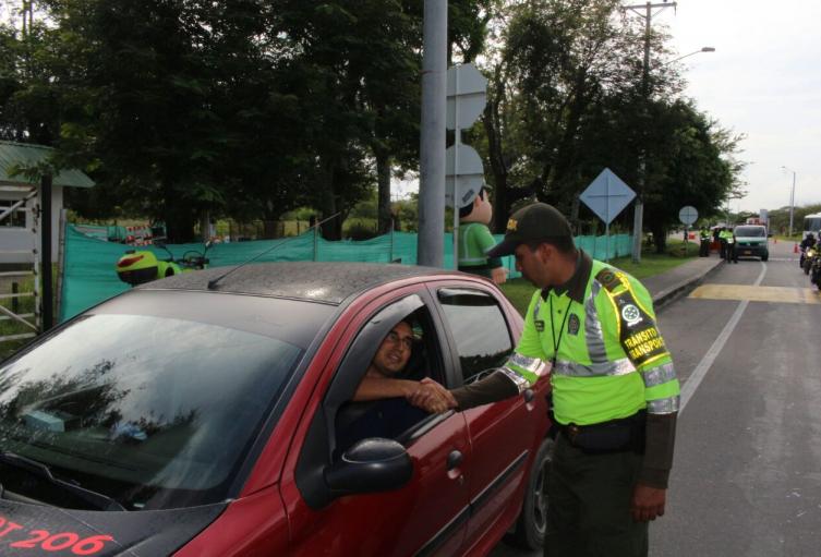 Policía de tránsito Ibagué.