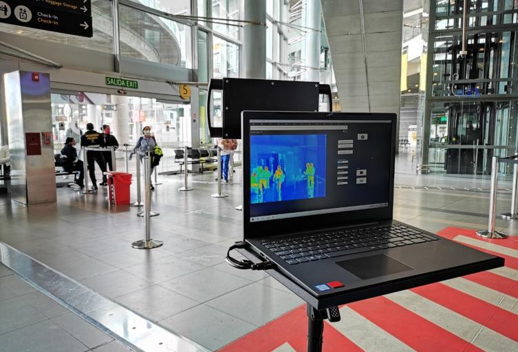 Instalan cámaras de medición térmica en el Aeropuerto El Dorado