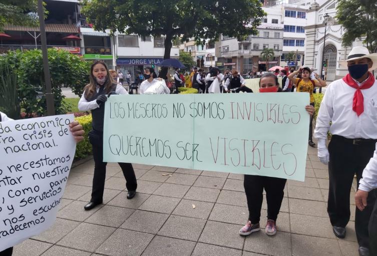 Protesta de meseros en Ibagué