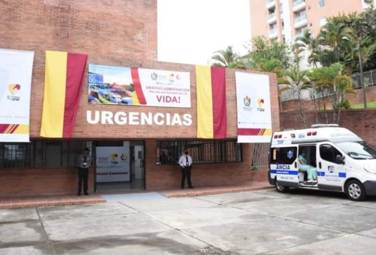 Dotación para la puesta en servicio de 26 camas de cuidados intensivos y 24 camas de hospitalización.