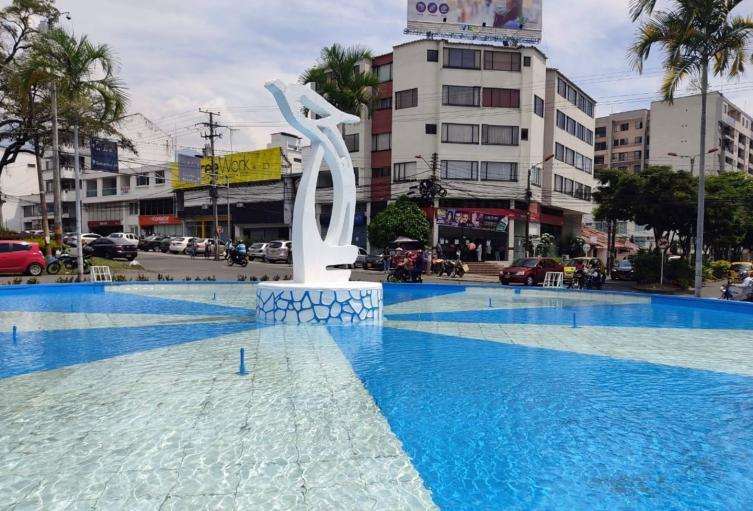 Pileta Ibagué Limpia Calle 42 con carrera Quinta