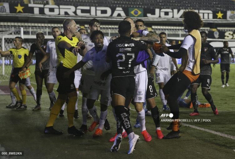 Copa Libertadores, pelea