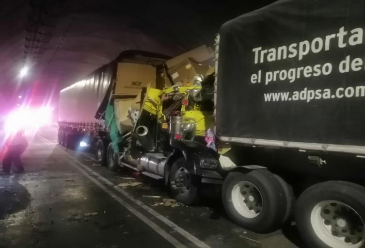 El accidente generó una fuerte congestión vehicular