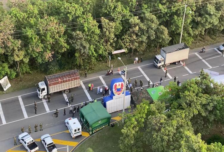 1.200 policías, 500 soldados del Ejército Nacional y Fuerza Aérea junto a demás autoridades, estarán desplegados en el país para el plan 'semana santa segura' 
