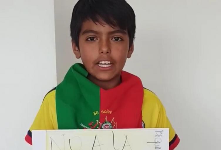 Niño Indigena