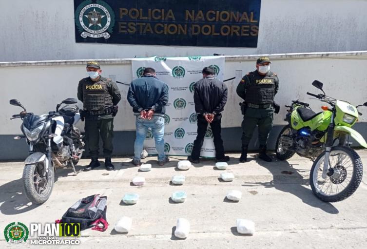 Le hallaron a motociclistas casi 15 kilogramos de coca en inmediaciones de Dolores