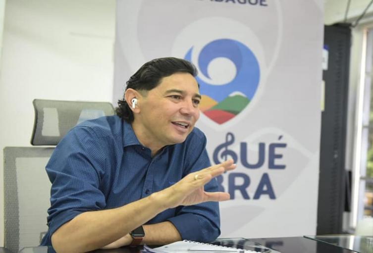 Alcalde Andres Fabian Hurtado