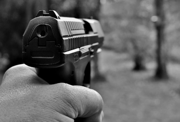 Pistola
