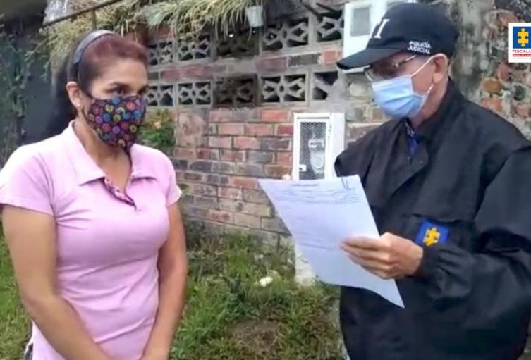 Capturan a presunta estafadora con empresa fachada de aceite vegetal