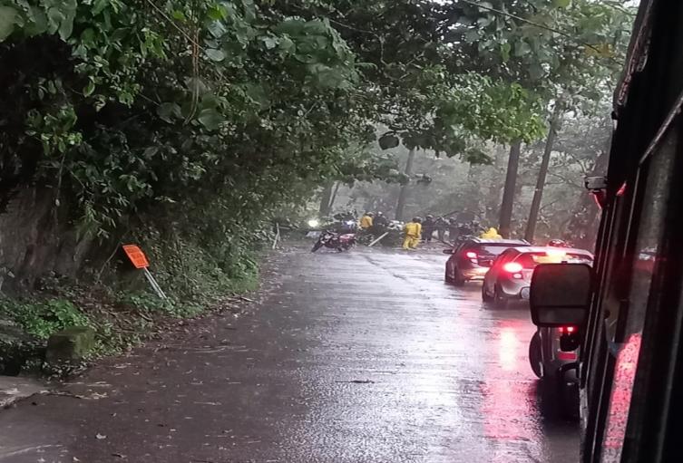 Vía hacía el Cañón del Combeima en Ibagué