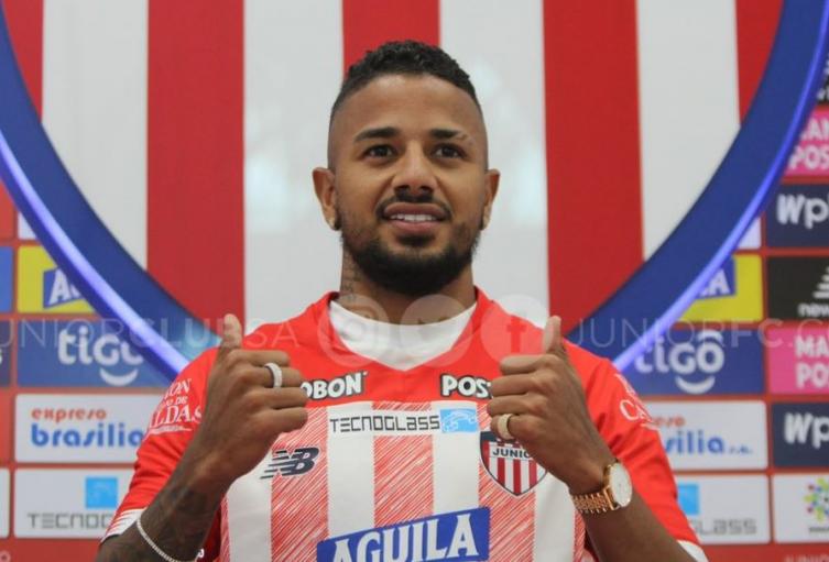 Yesus Cabrera es el nuevo volante del Junior