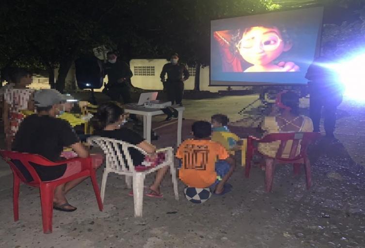 cine al barrio