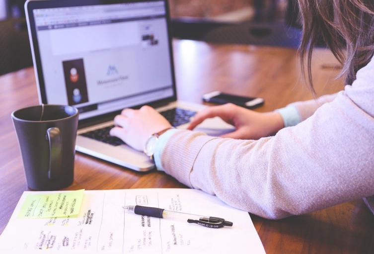 Becas - estudiar - curso virtual
