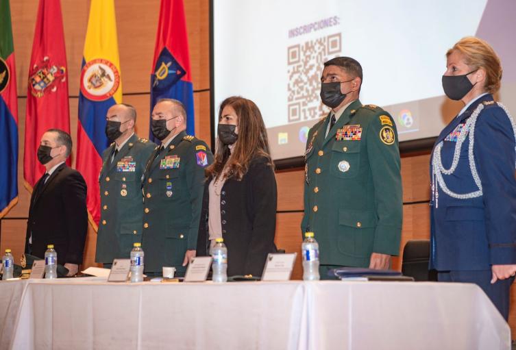 Ministros de defensa de Colombia y Panamá incrementarán lucha contra el delito transnacional en la frontera