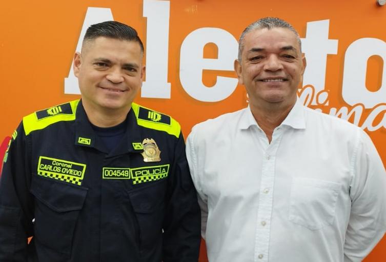 ¡Firme en La Cariñosa! El nuevo comandante de la Metib, estuvo visitando las instalaciones de RCN Ibagué