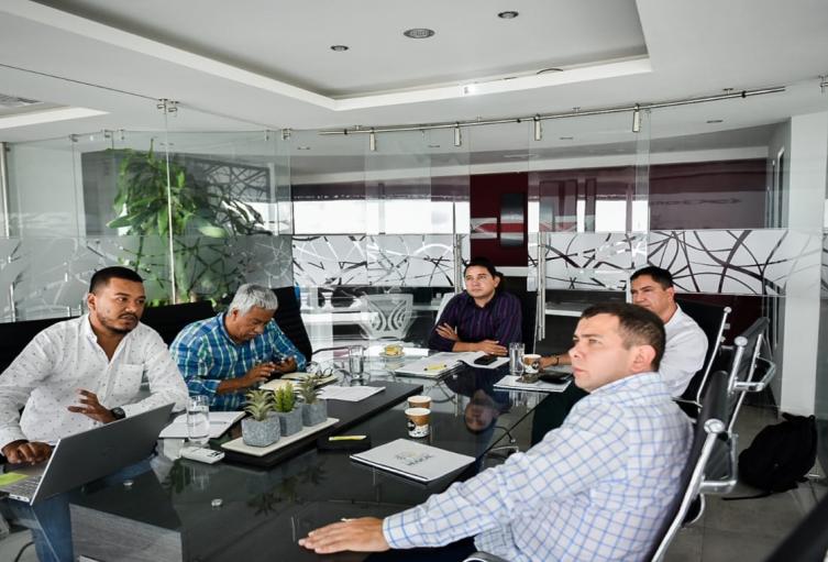 Andrés Hurtado, alcalde de Ibagué en socilización con el senador de la República Miguel Barreto