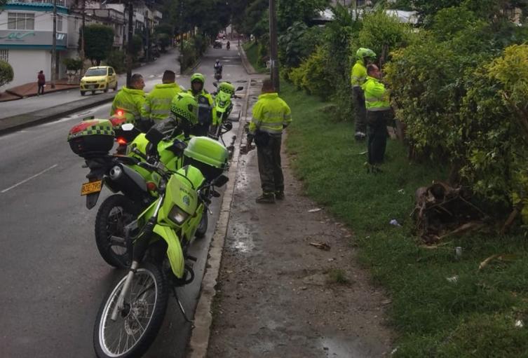 Apuñalaron de gravedad a joven al parecer por robarlo en el terraplén de Belén 