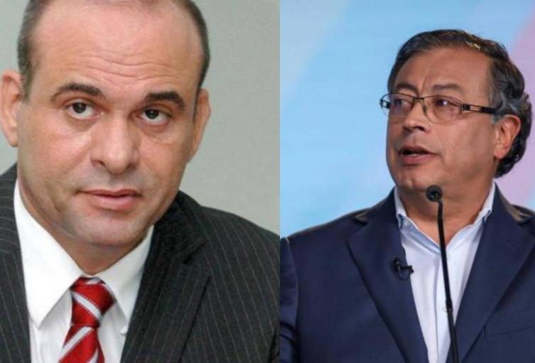 Gustavo Petro y Mancuso