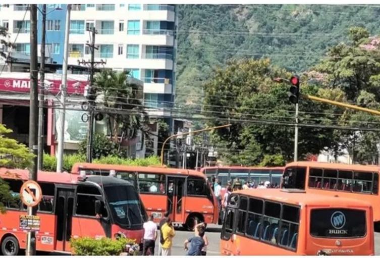 Carrera Quinta con calle 37 de Ibagué