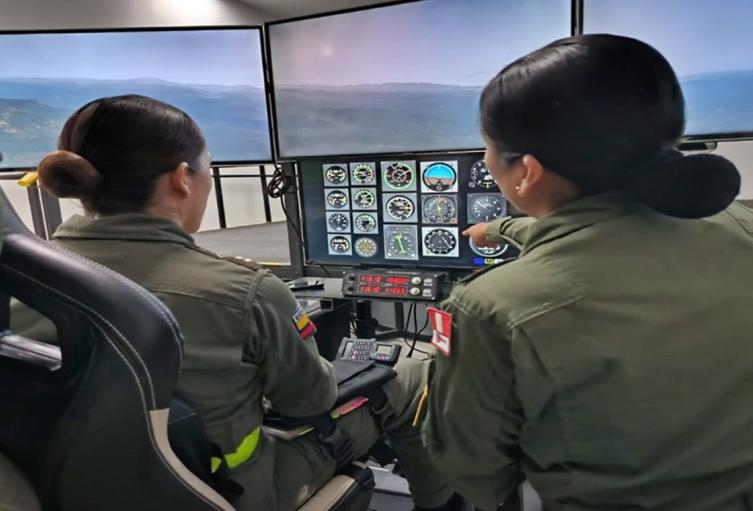 La Escuela de Aviación Policial cuenta con uno de los centros de simulación con más tecnología en Latinoamérica