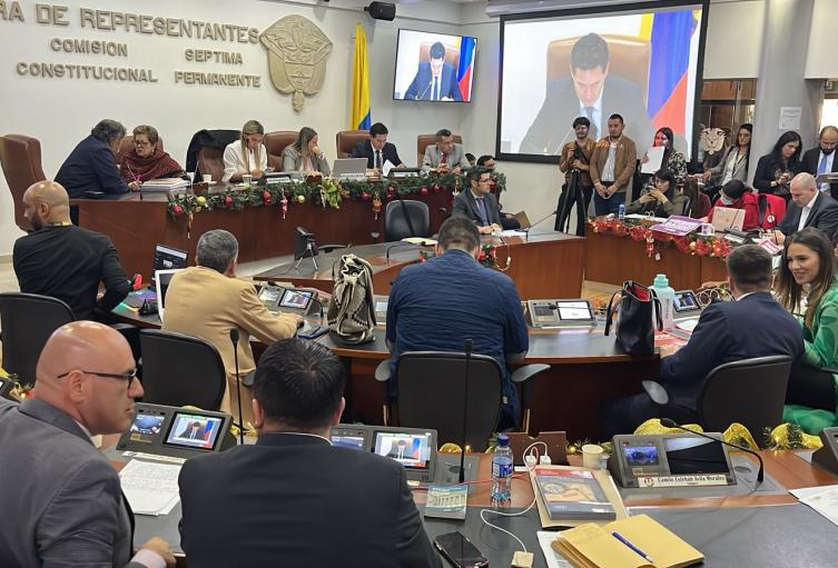 Trámite de la reforma laboral en la Comisión Séptima de la Cámara. 