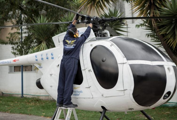 carreras aeronáuticas