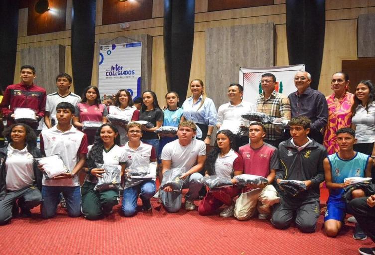 Delegación tolimense a Juegos Nacionales Intercolegiados en Bogotá y Valledupar