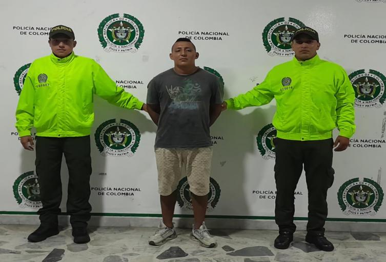 Capturaron a alias ‘Davinchi’, involucrado en el asesinato de Fredy Rojas en el barrio Murillo Toro de Ibagué