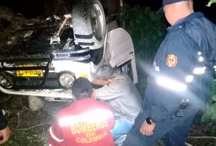 Vehículo se fue a un abismo dejando varios lesionados en la vía Fresno – Mariquita