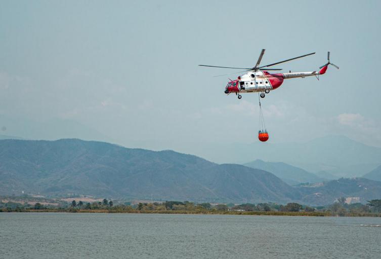 Helicóptero operación Jaque.